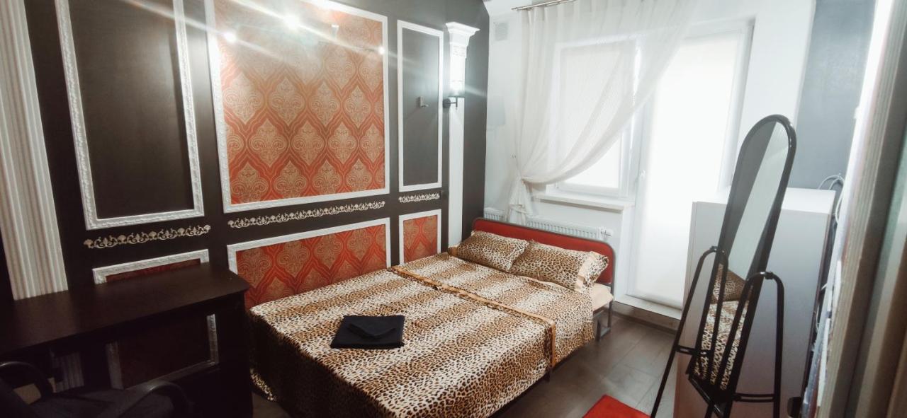 Inessa Center Guest Penthhouse Appartement Chişinǎu Buitenkant foto