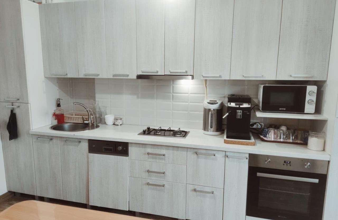 Inessa Center Guest Penthhouse Appartement Chişinǎu Buitenkant foto