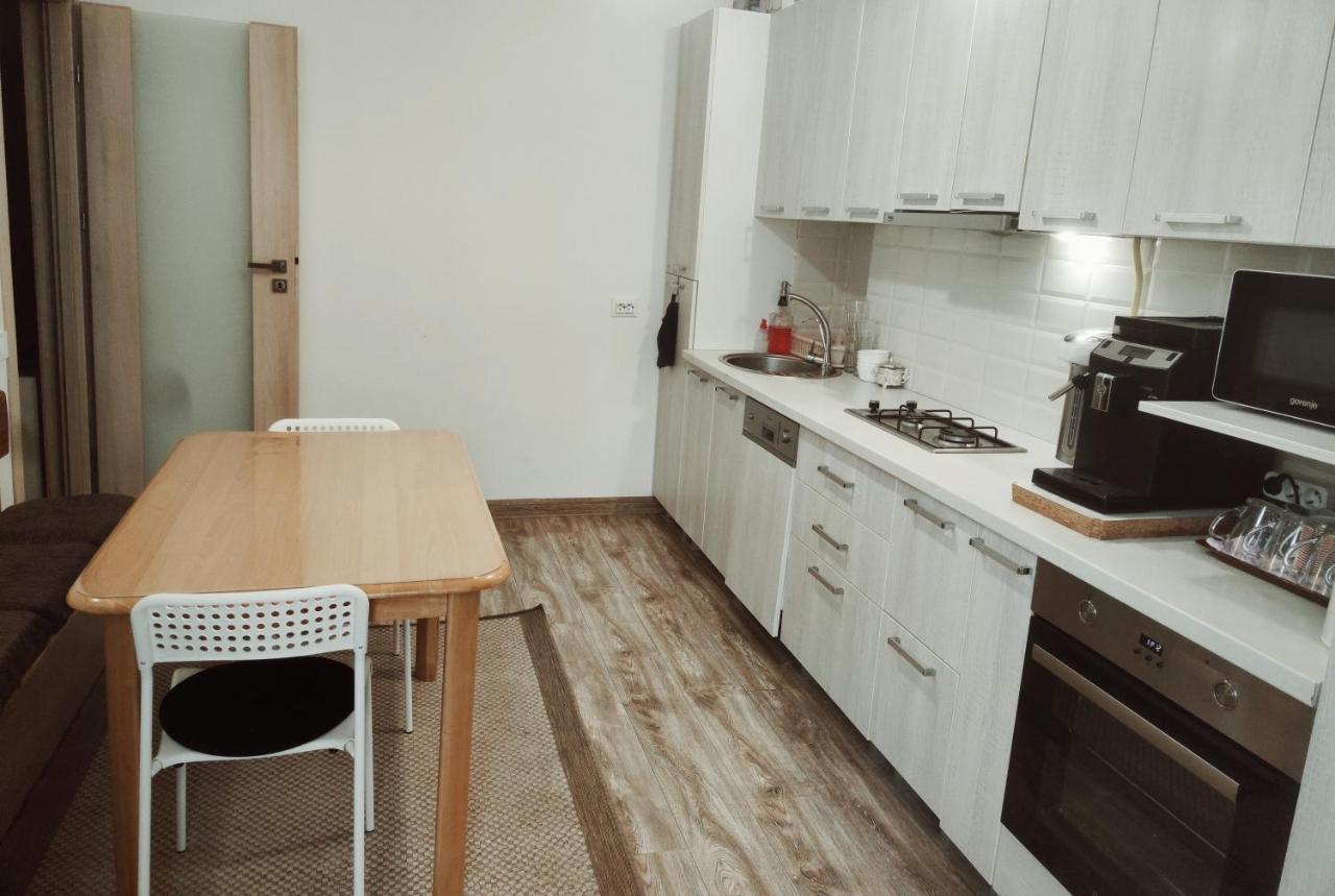 Inessa Center Guest Penthhouse Appartement Chişinǎu Buitenkant foto