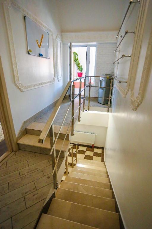 Inessa Center Guest Penthhouse Appartement Chişinǎu Buitenkant foto
