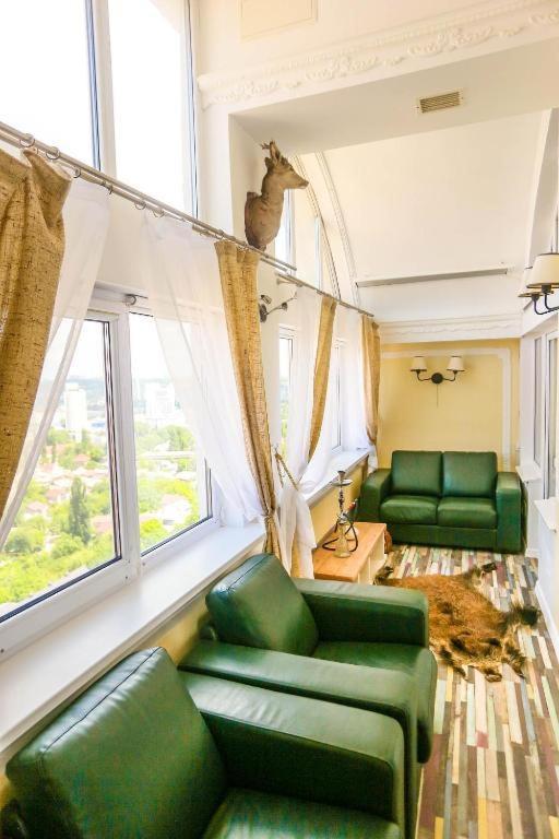 Inessa Center Guest Penthhouse Appartement Chişinǎu Buitenkant foto