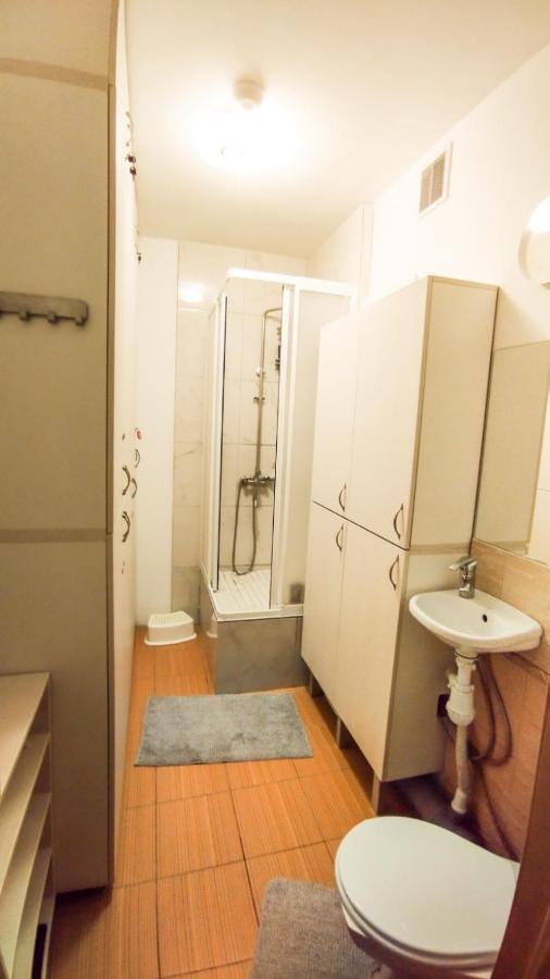 Inessa Center Guest Penthhouse Appartement Chişinǎu Buitenkant foto