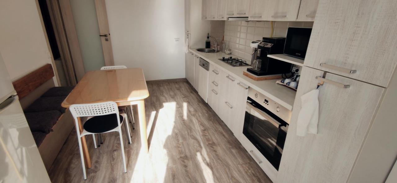 Inessa Center Guest Penthhouse Appartement Chişinǎu Buitenkant foto