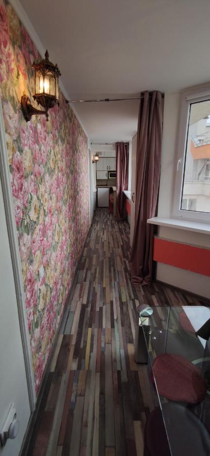 Inessa Center Guest Penthhouse Appartement Chişinǎu Buitenkant foto