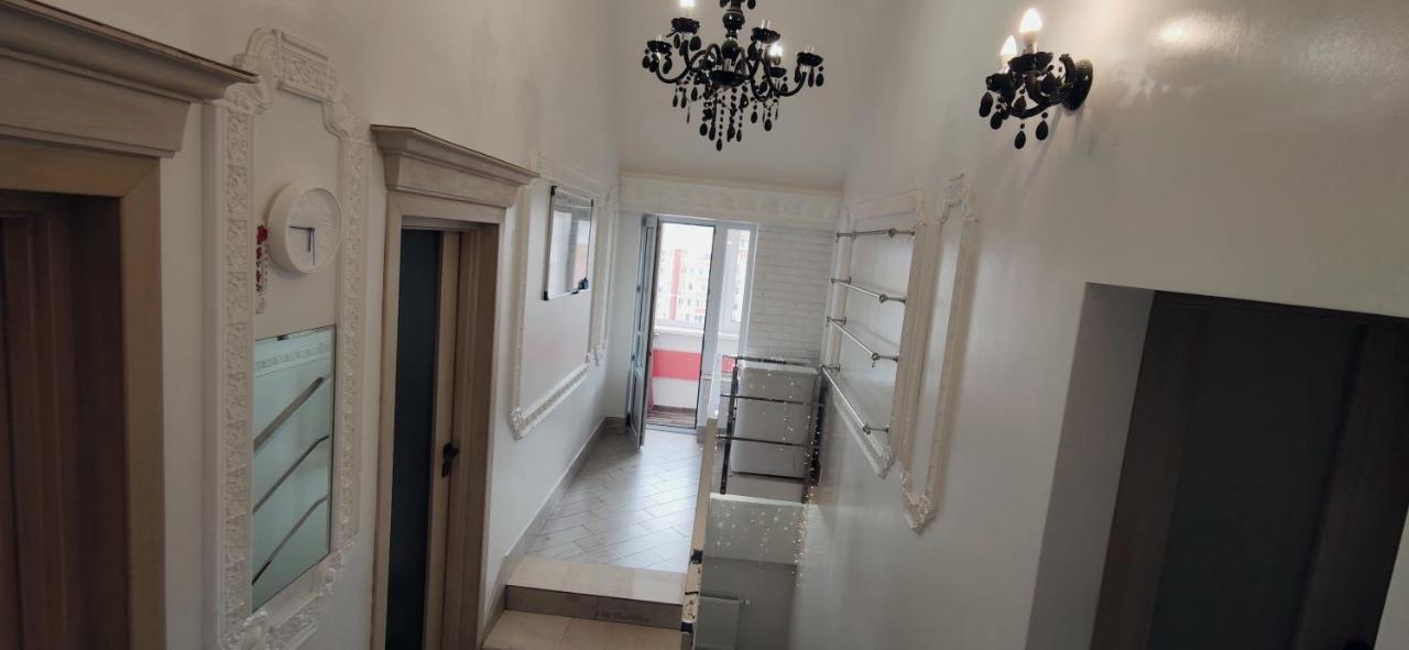 Inessa Center Guest Penthhouse Appartement Chişinǎu Buitenkant foto