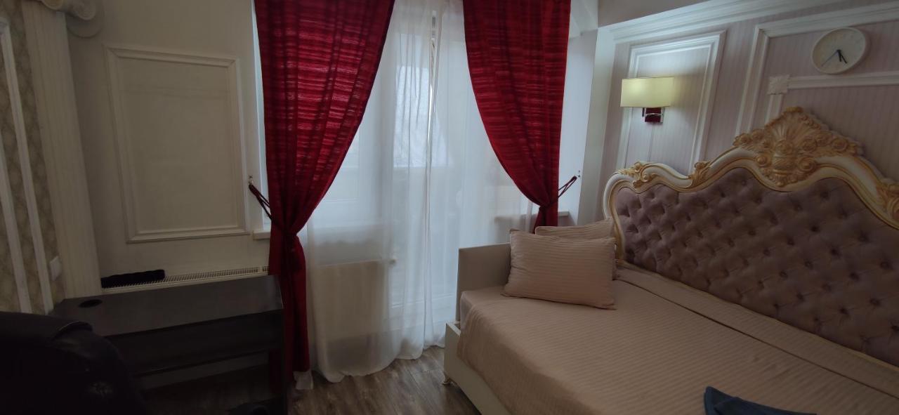 Inessa Center Guest Penthhouse Appartement Chişinǎu Buitenkant foto